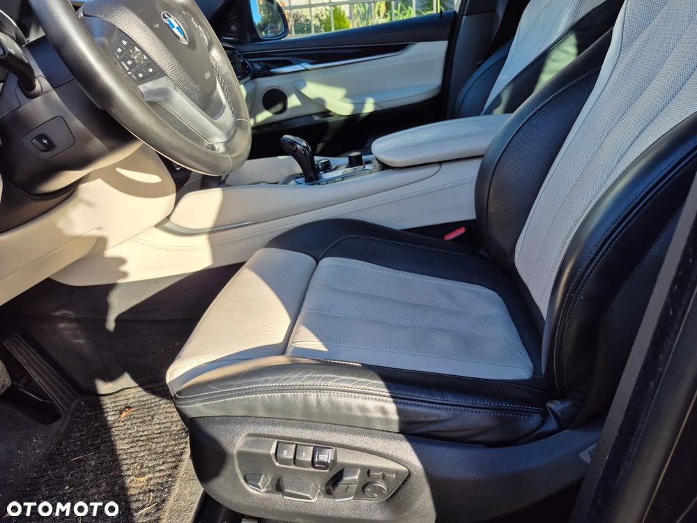BMW X6 xDrive40d - 24