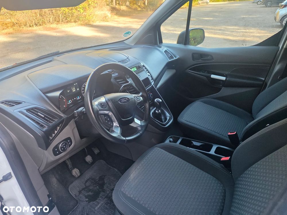 Ford Transit Connect - 4