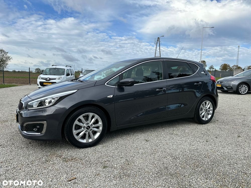 Kia Ceed 1.6 GDI Platinum Edition - 4