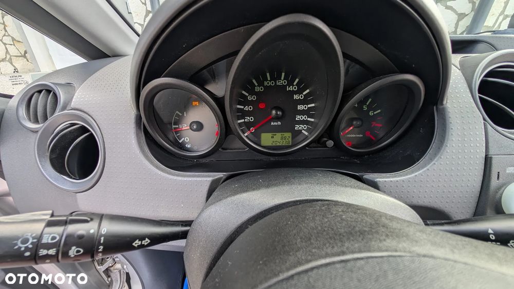 Mitsubishi Colt 1.5 Invite - 17
