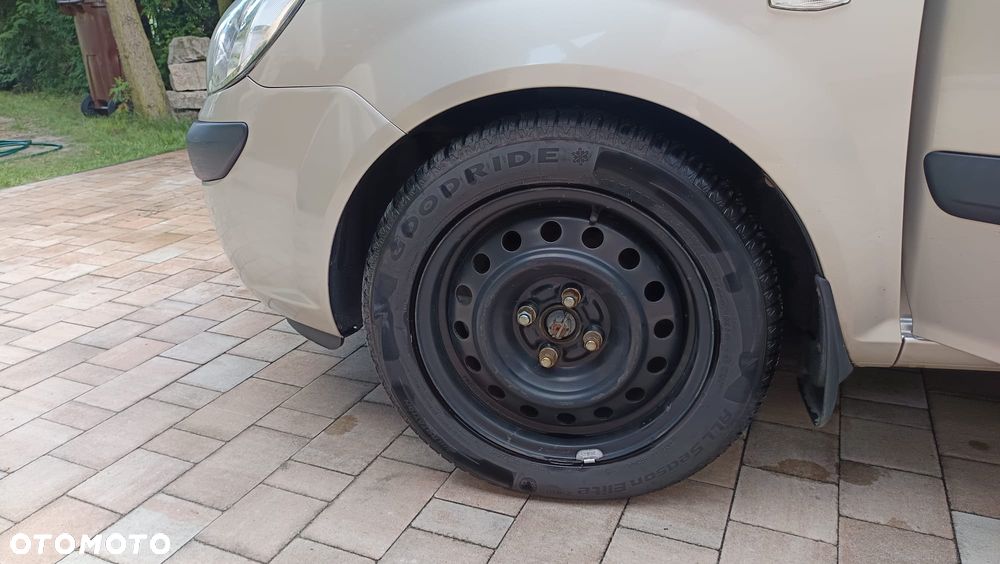 Hyundai Getz 1.1 More / Comfort - 32
