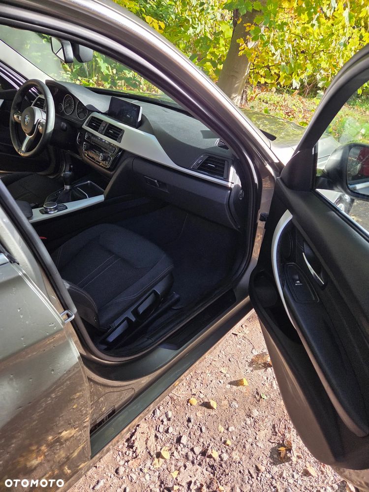 BMW Seria 3 - 8