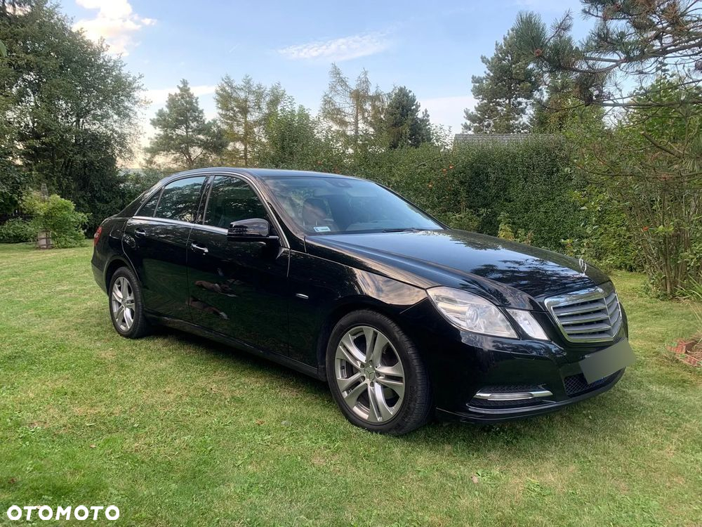 Mercedes-Benz Klasa E 200 CDI BlueEff - 2