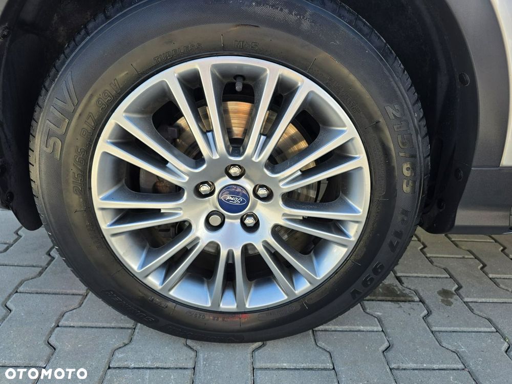 Ford Kuga 2.0 TDCi 4WD Titanium Plus - 25