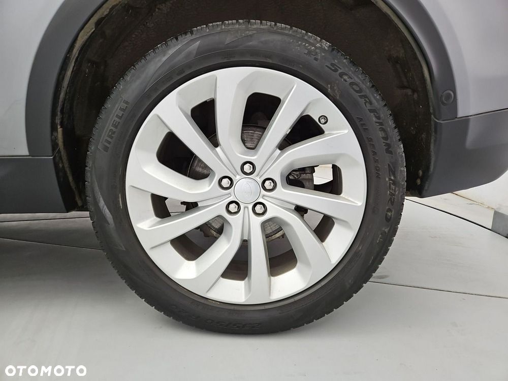 Land Rover Discovery Sport 2.0 D200 mHEV HSE - 24