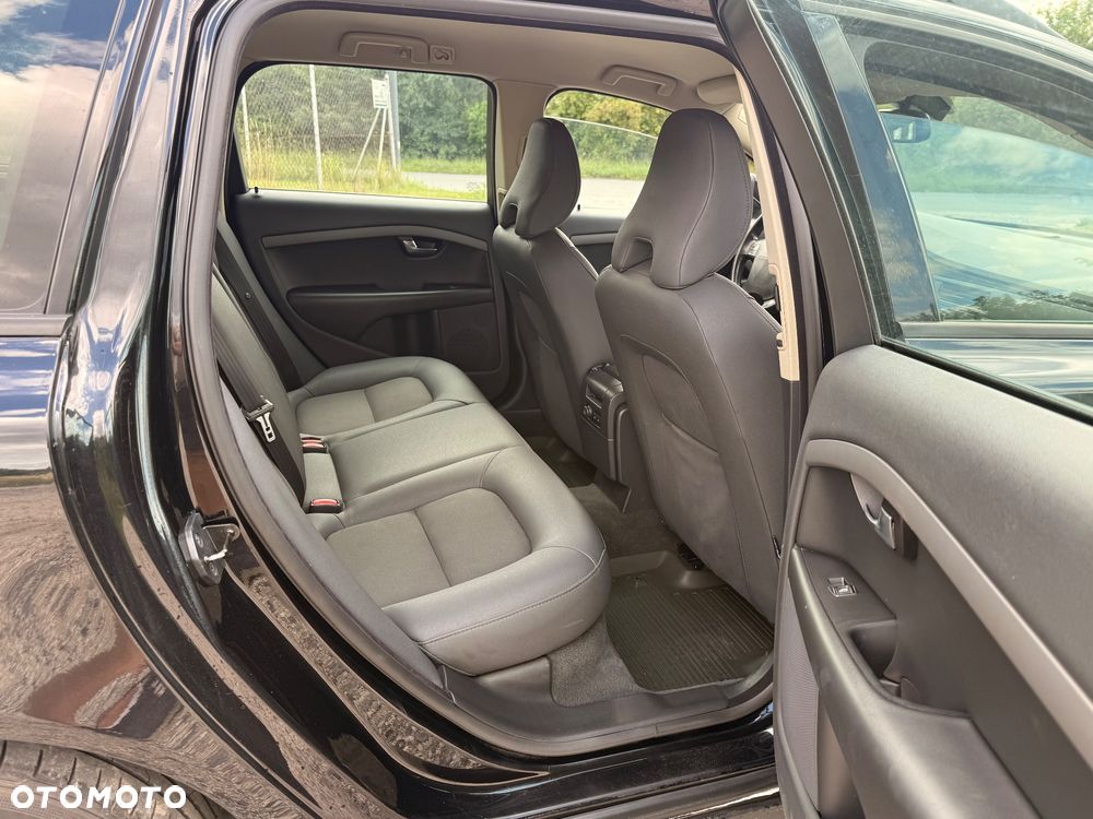 Volvo V70 2.0 - 16