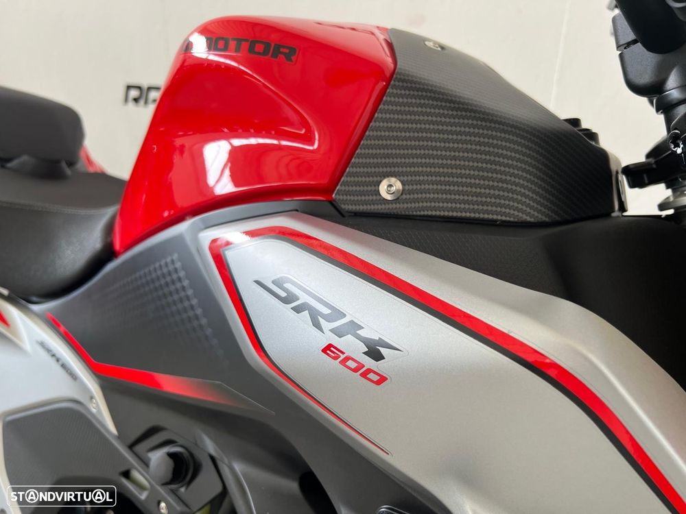 QJ Motor SRK 600 400€ EM EQUIPAMENTO OU VALORIZAÇÃO DE RETOMA. Disponível p/ TEST-DRIVE. - 7