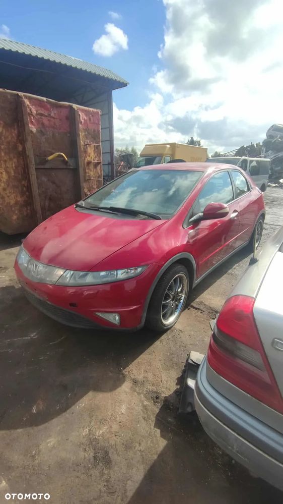 HONDA CIVIC VIII Hatchback 2006 1.8 140 KM  R18A2 R81