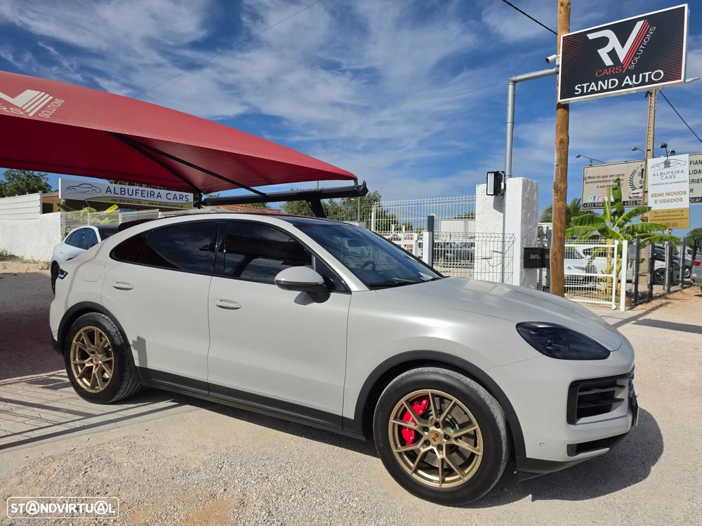 Porsche Cayenne E-Hybrid - 4