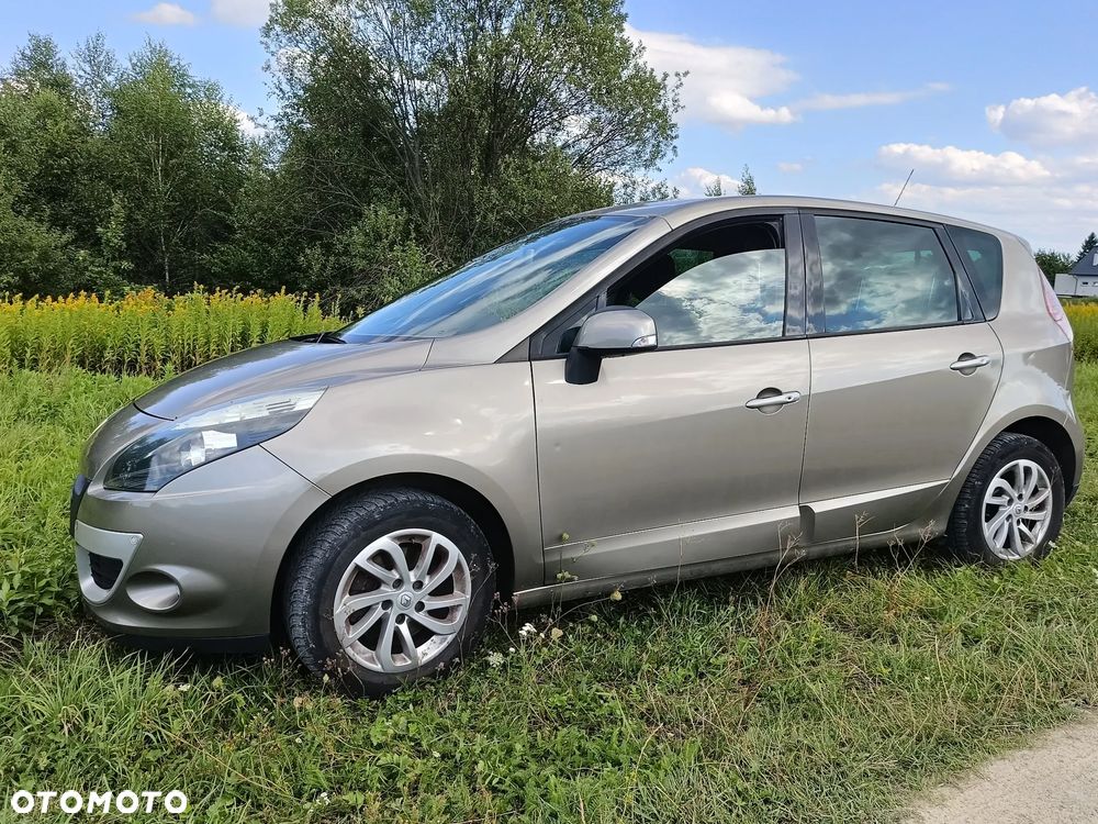 Renault Scenic 1.5 dCi Tech Run EDC - 12