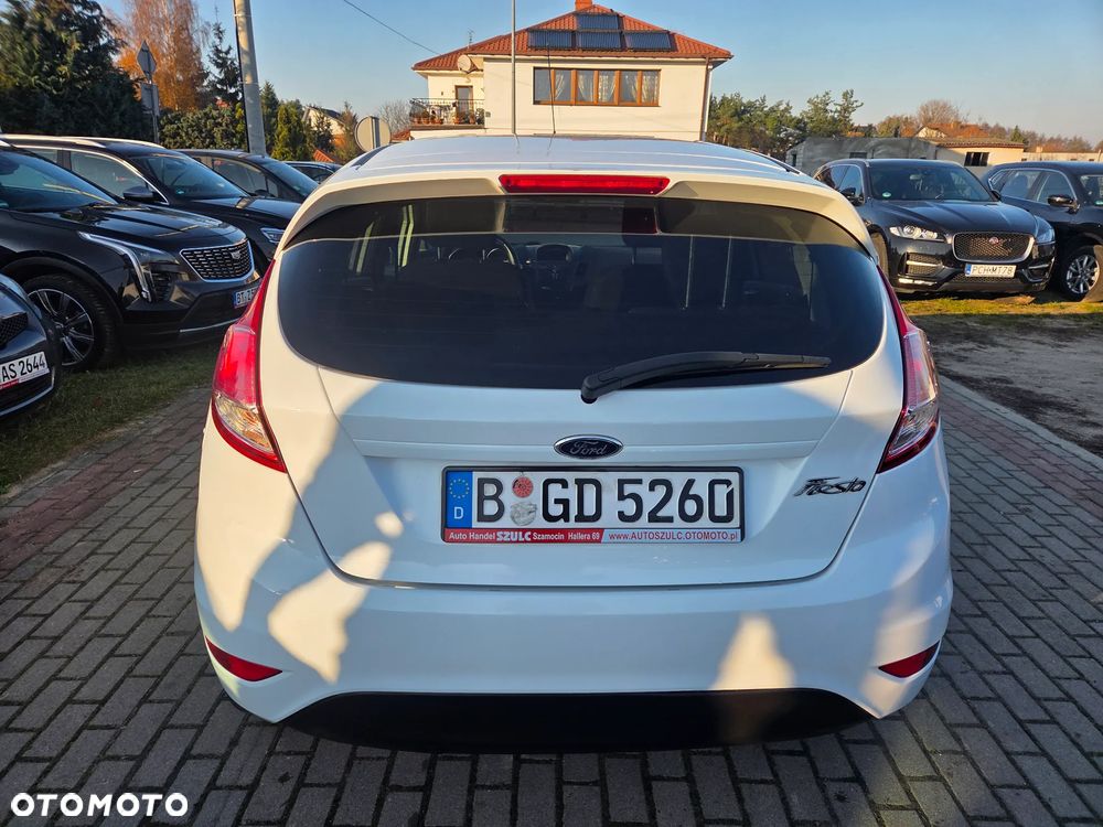 Ford Fiesta - 8