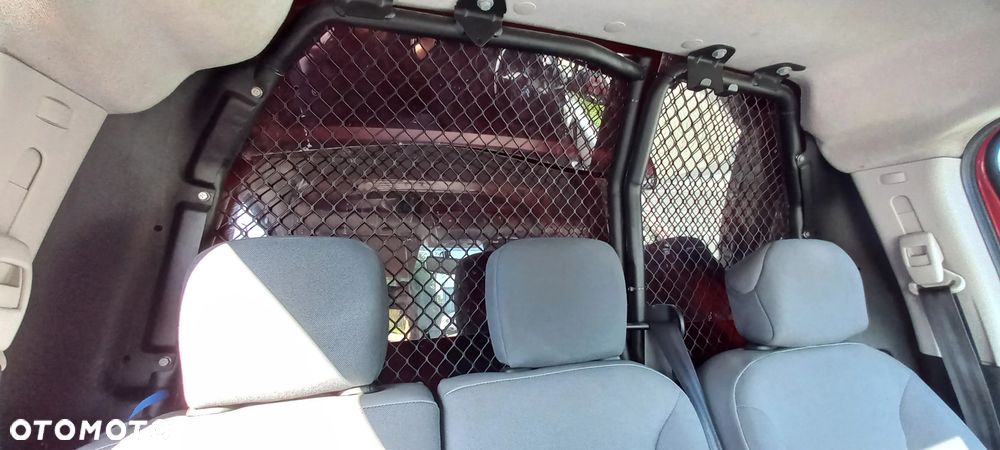 Citroën BERLINGO - 19