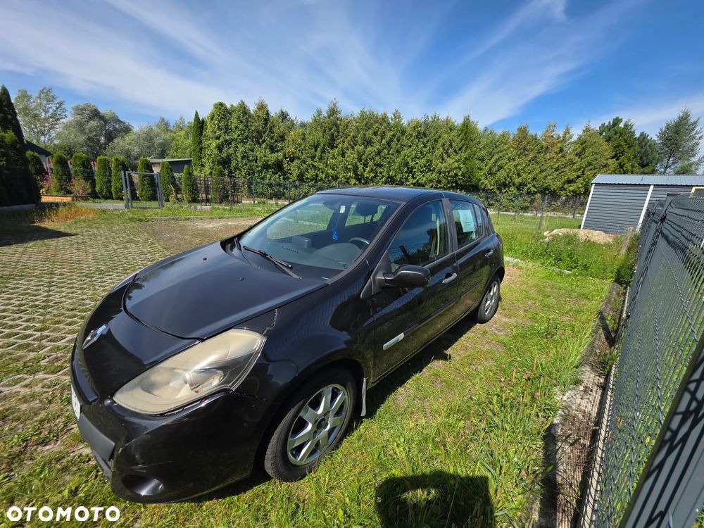 Renault Clio - 5