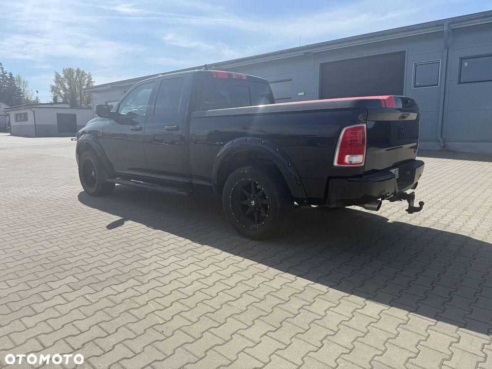 Dodge RAM 5.7 4x4 - 10