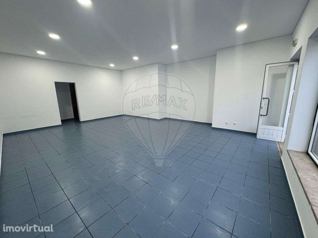 Loja  para arrendamento - Grande imagem: 3/13