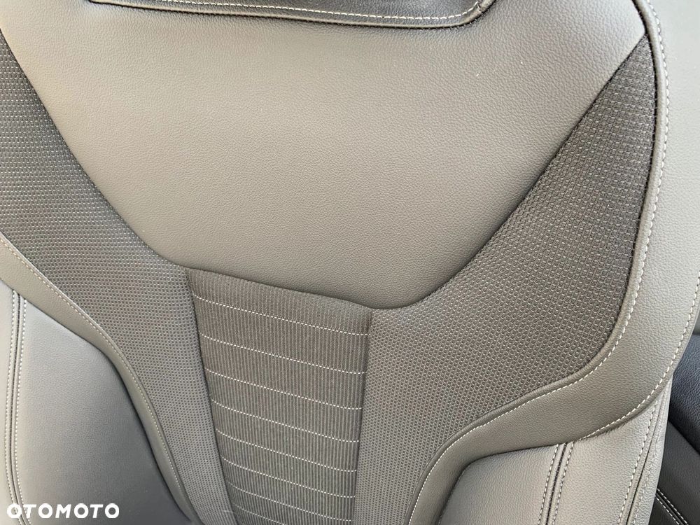 FOTELE TAPICERKA SPORTY GRZANE PAMIĘĆ ELEKTRYCZNE SKÓRA MATERIAŁ BMW 3 G21 - 3