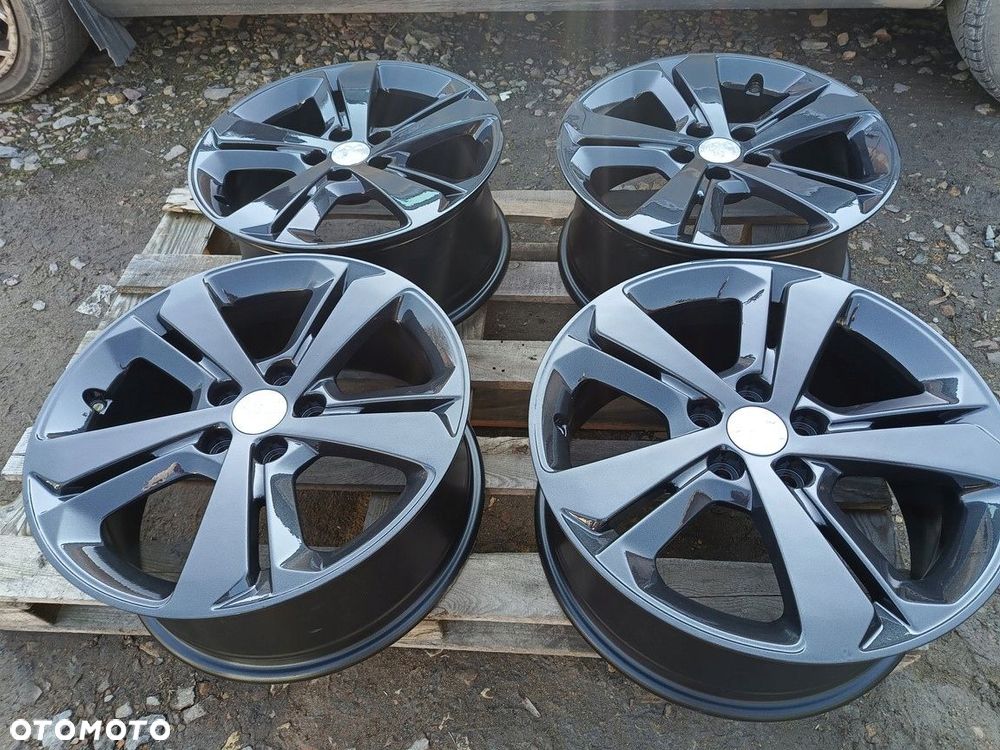 peugeot 308 ii t9 felgi 17" 5x108 et44 7.5j jak nowe grafit 9677989777 - 2