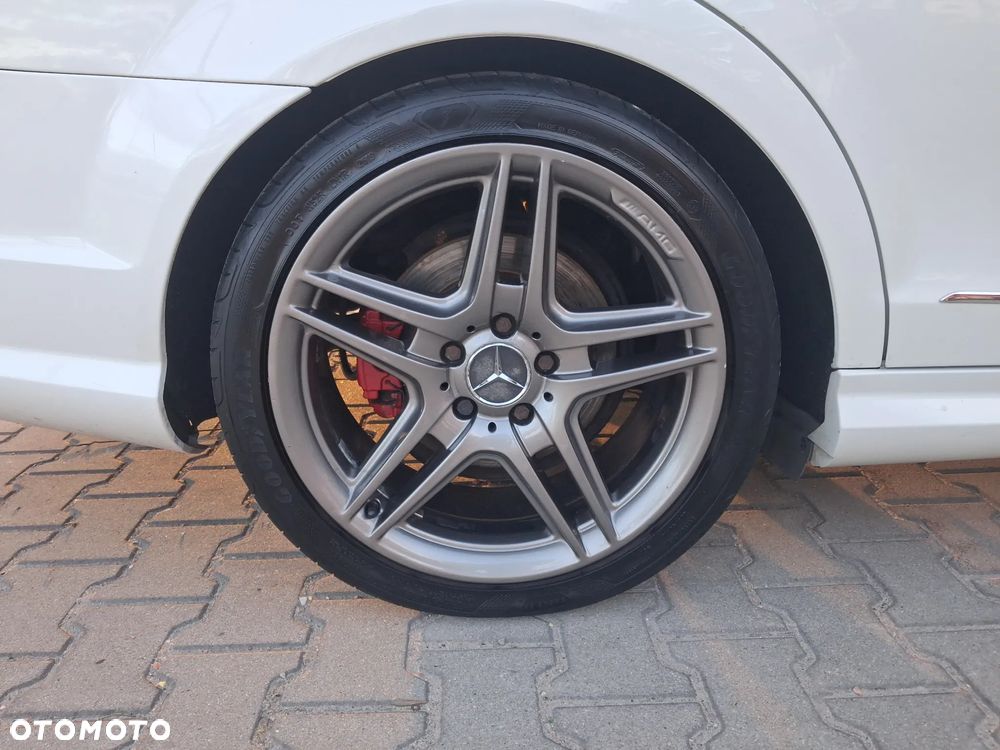 Mercedes-Benz Klasa C 180 Kompressor Automatik Elegance - 32