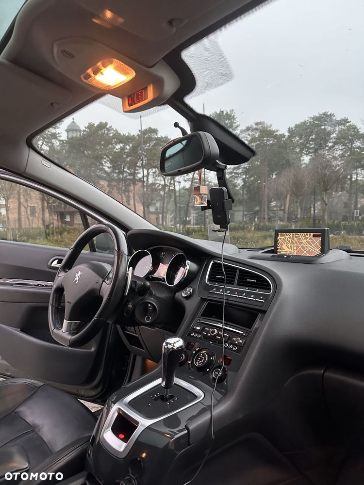 Peugeot 5008 1.6 HDi Premium - 18