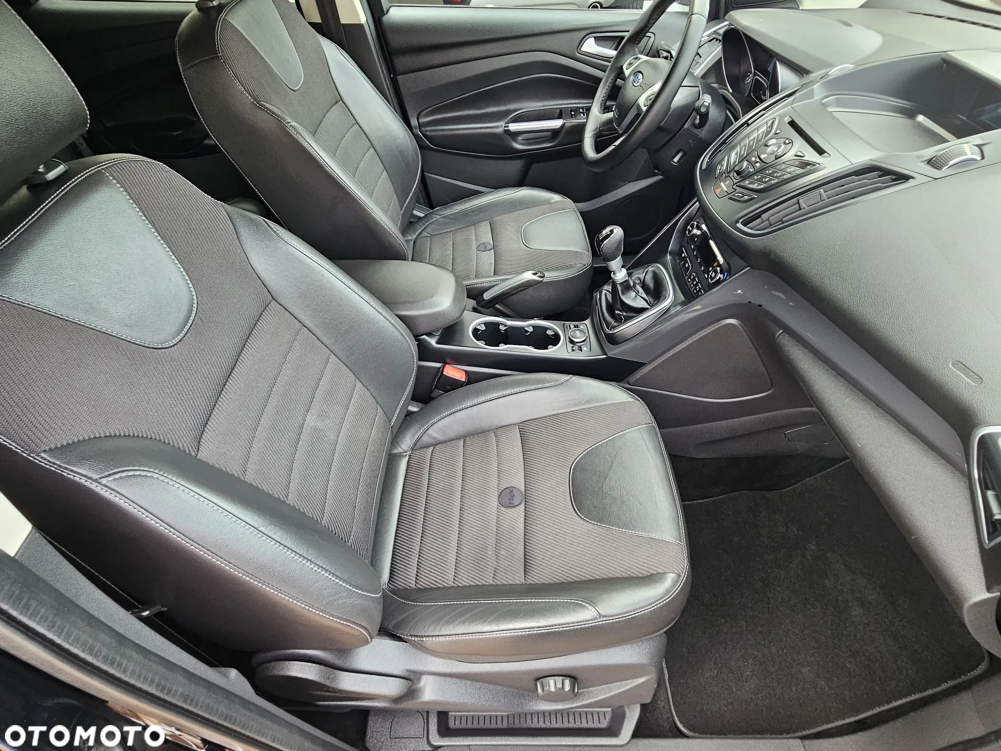 Ford Kuga 2.0 TDCi 4WD Titanium - 18