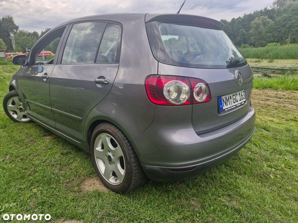Volkswagen Golf Plus - 4
