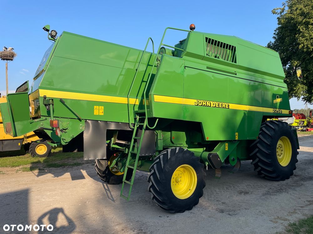 John Deere 2258 Hillmaster - 3