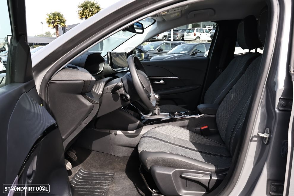 Peugeot 208 1.2 PureTech Allure - 15