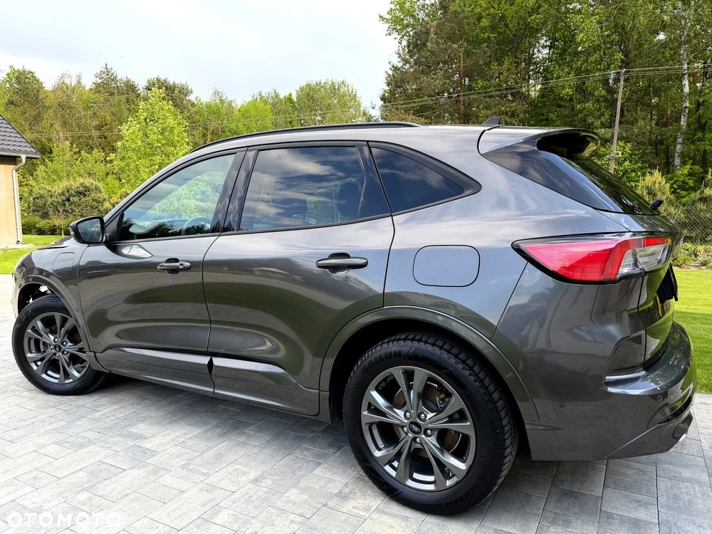 Ford Kuga 2.5 Duratec PHEV ST-LINE X - 3