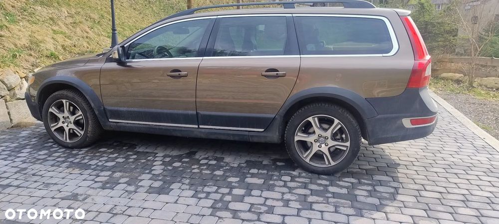 Volvo XC 70 - 3