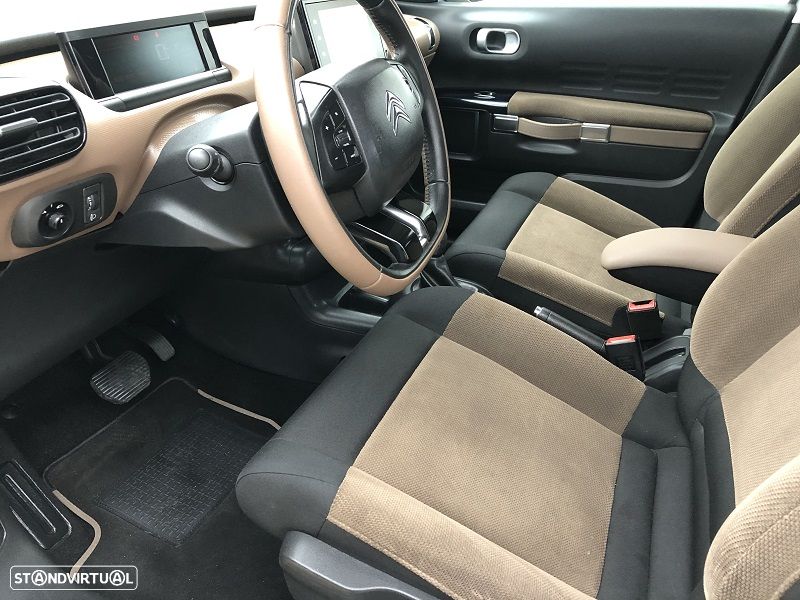 Citroën C4 Cactus 1.2 PureTech Shine EAT6 - 10