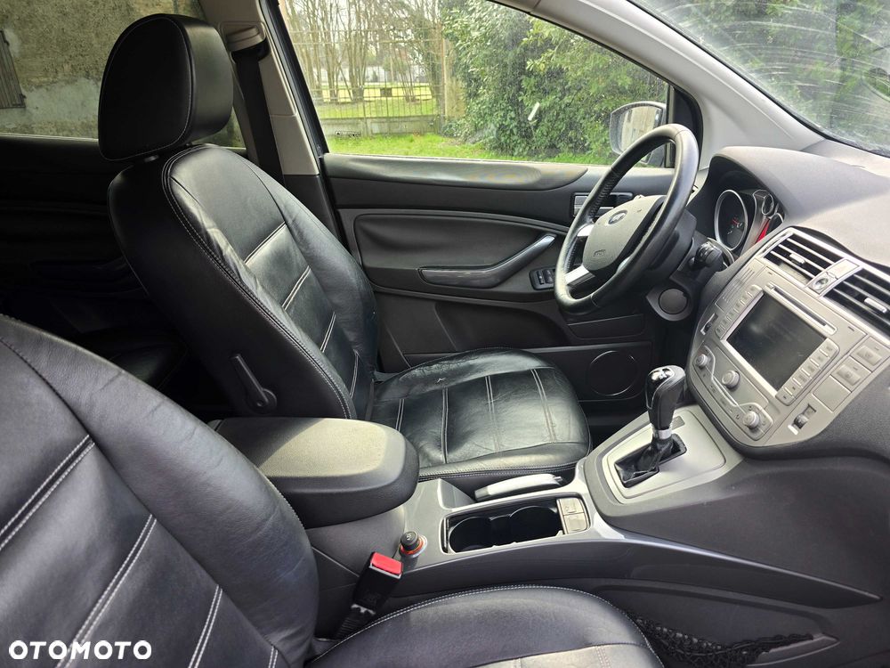 Ford Kuga - 7
