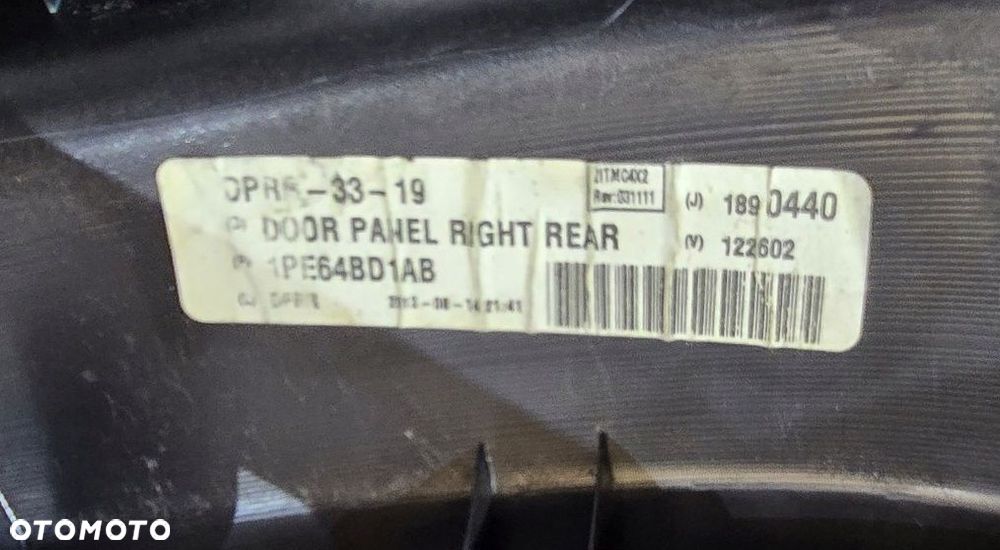 tapicerka boczek drzwi tył prawy lancia voyager town country 12r - 4