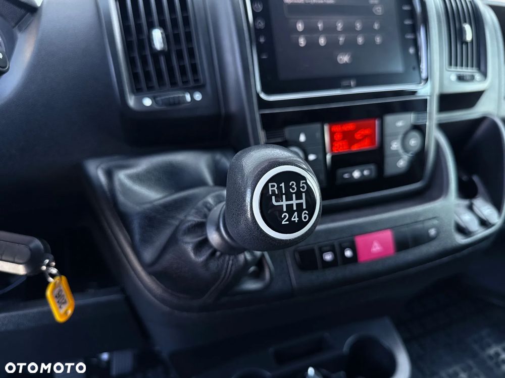 Fiat Ducato L3H2 Maxi Furgon Blaszak Long Salon PL - 18