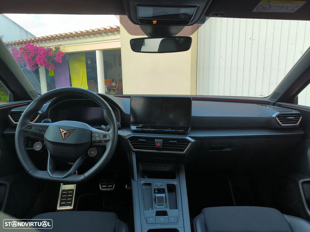 Cupra Leon 1.4 e-Hybrid (180 kW System) VZ - 10