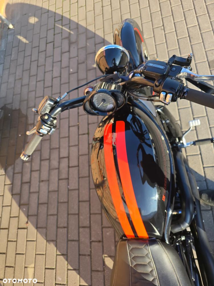 Harley-Davidson V-Rod Night Rod - 11