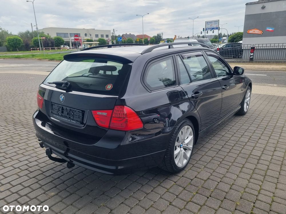 BMW Seria 3 318d DPF Edition Sport - 2