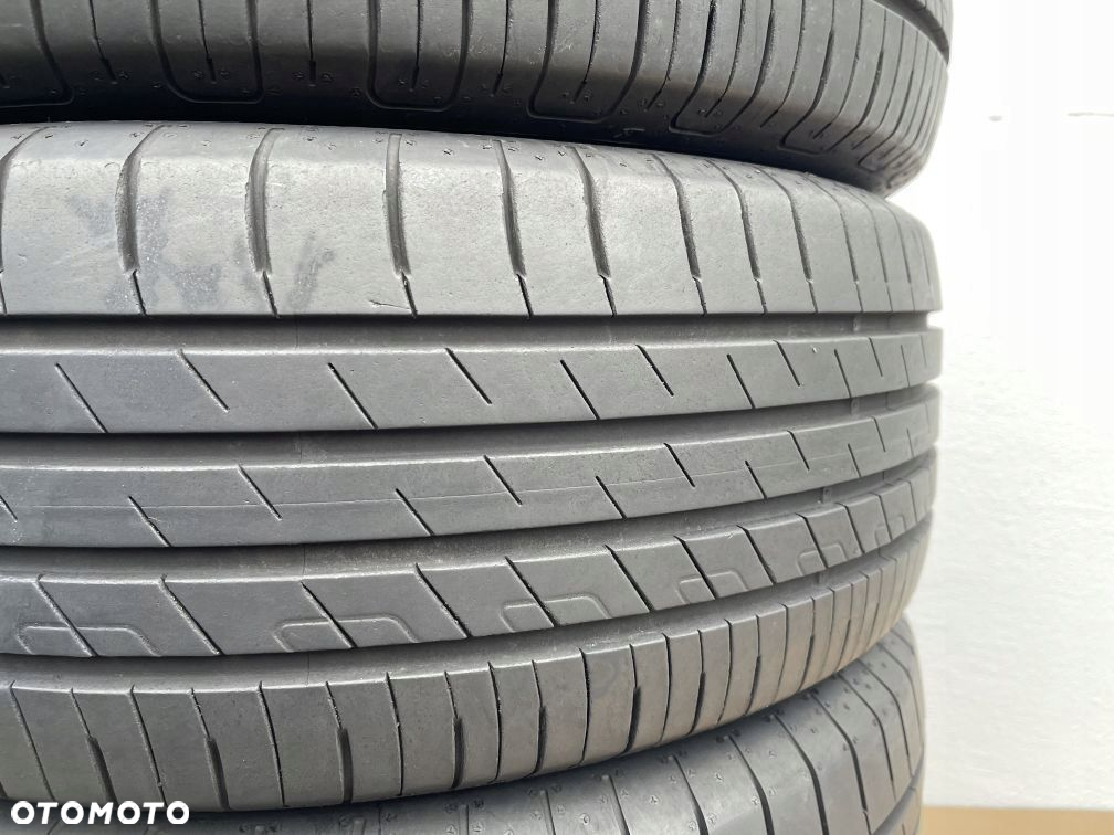 215/55/18 95H GOODYEAR EFFICIENT GRIP PERFORMANCE - 3