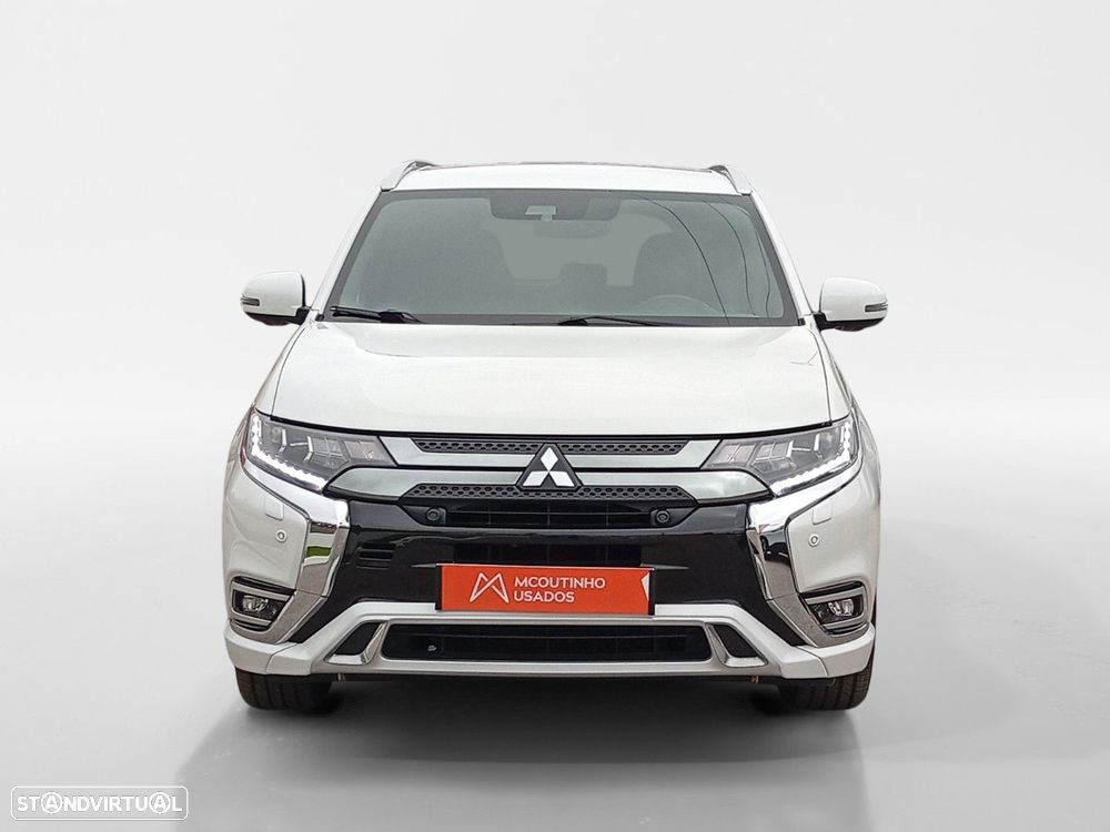 Mitsubishi Outlander 2.4 Intense - 8