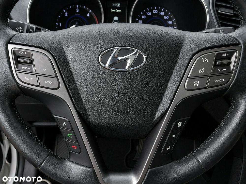 Hyundai Santa Fe - 28