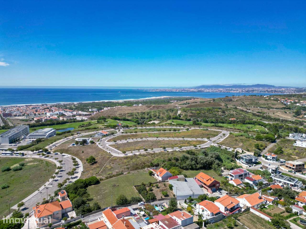 713 m² de Exclusividade num Novo Condomínio na Aldeia dos Capuchos. - Grande imagem: 2/10
