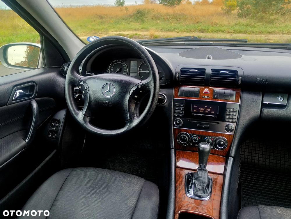 Mercedes-Benz Klasa C 200 T CDI Automatik Classic - 7