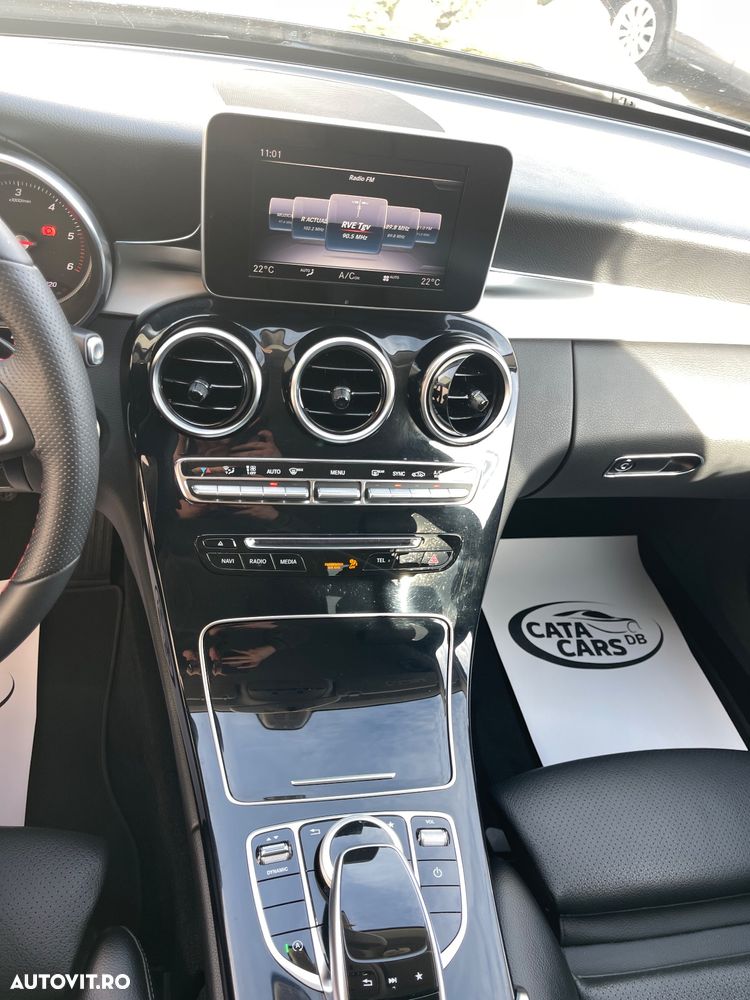 Mercedes-Benz C - 33