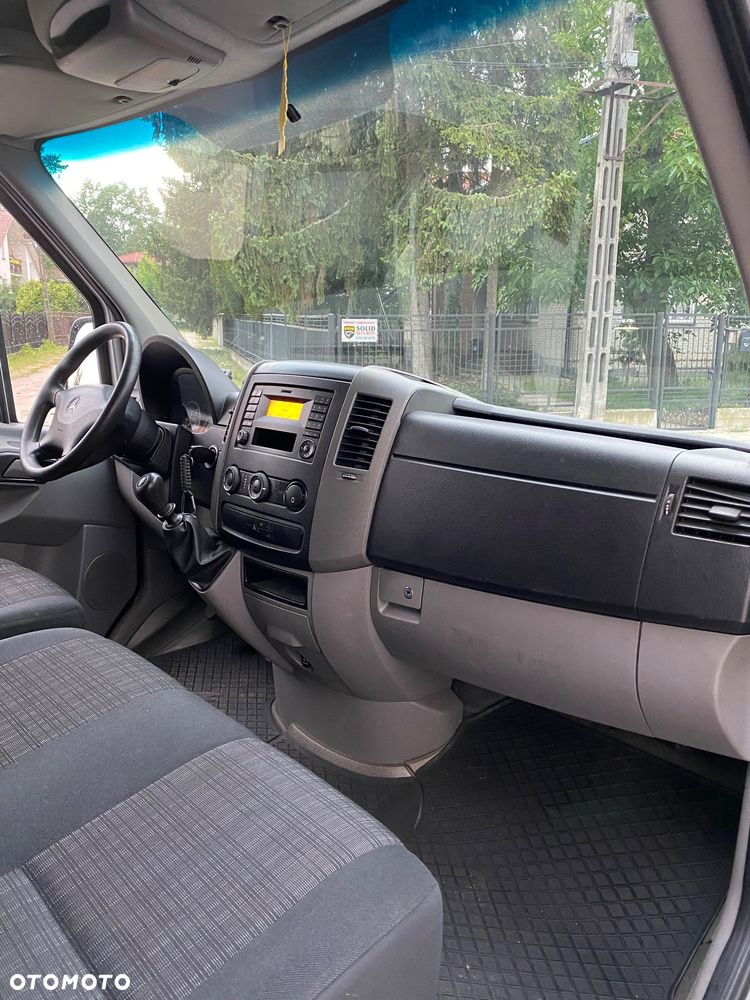 Mercedes-Benz Sprinter - 19