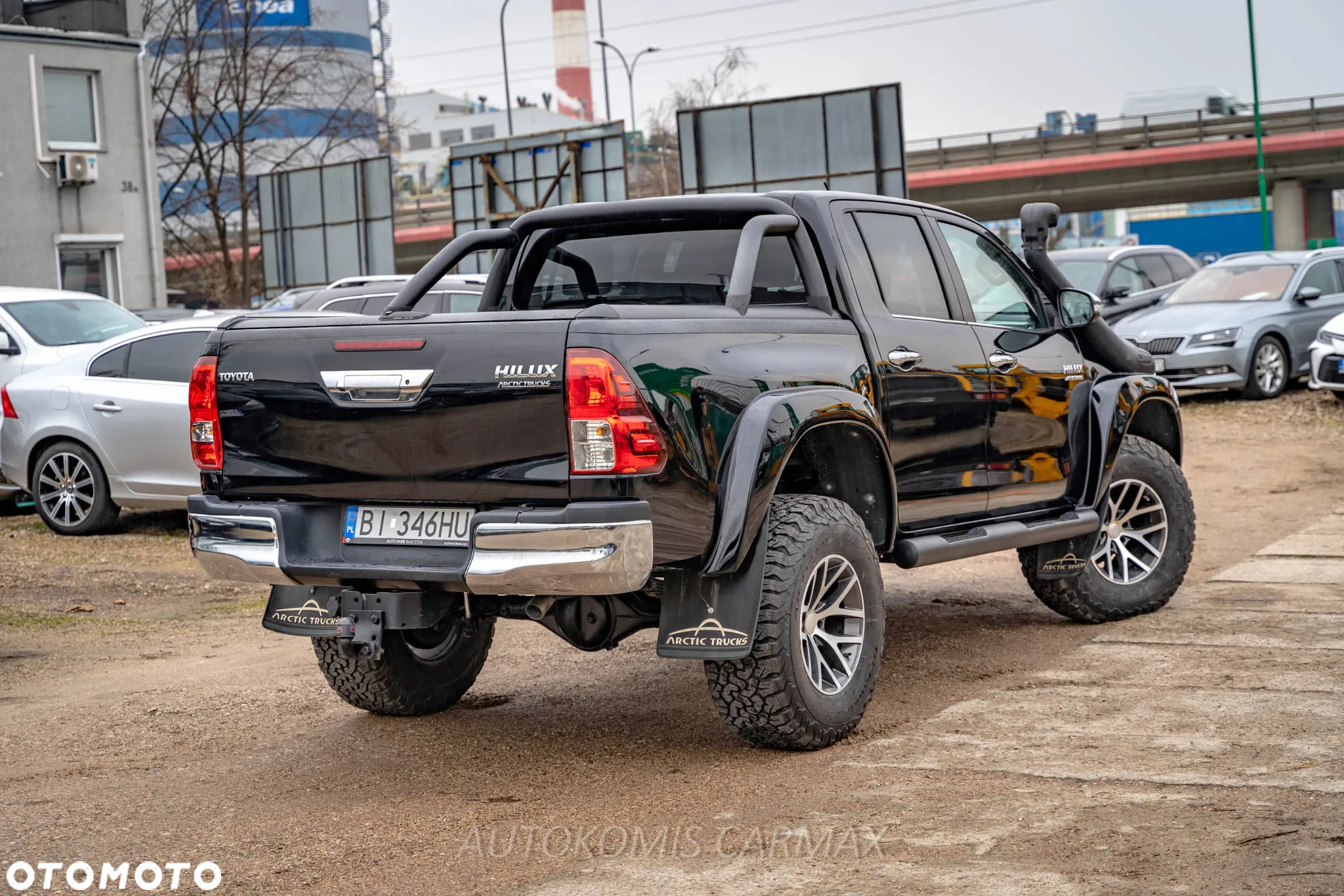 Toyota Hilux - 8