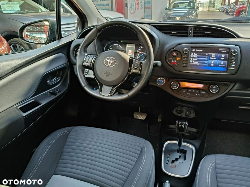 Toyota Yaris 1.5 VVT-i Y20 Team Deutschland - 19