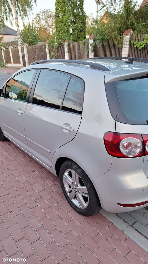 Volkswagen Golf Plus 2.0 TDI DPF DSG MATCH - 4