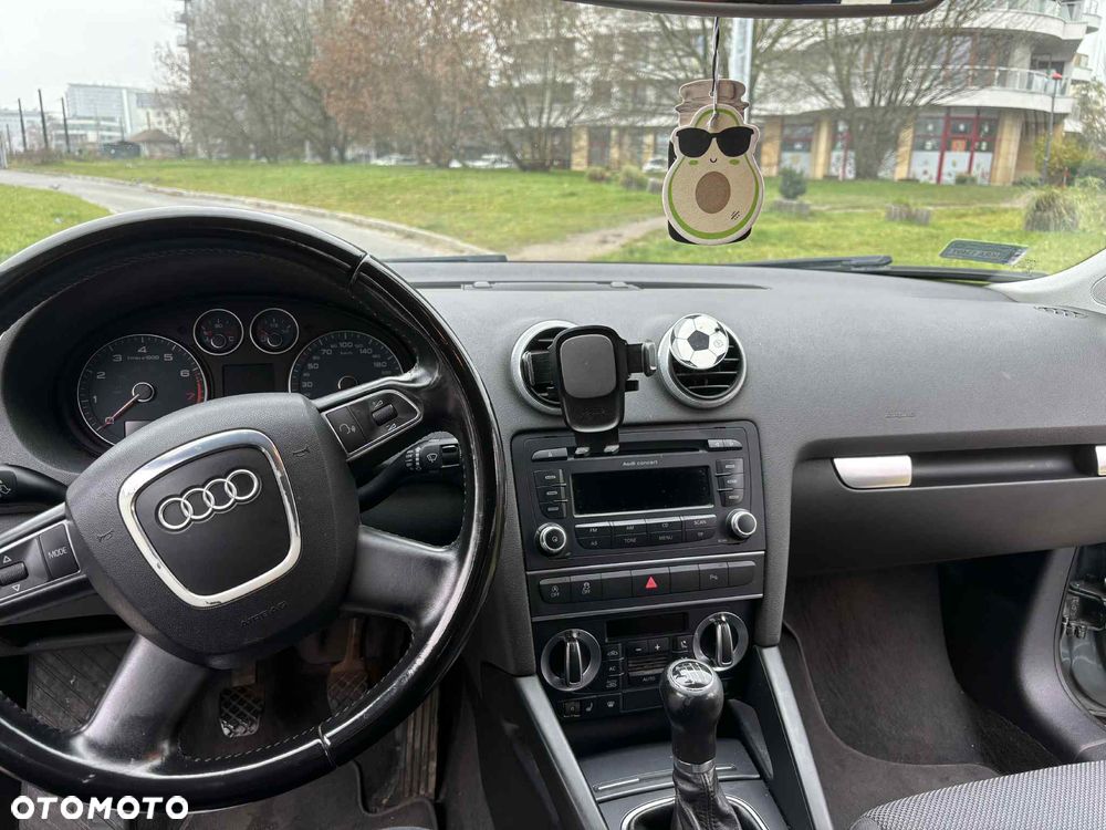 Audi A3 Sportback 1.4 TFSI Ambiente - 9