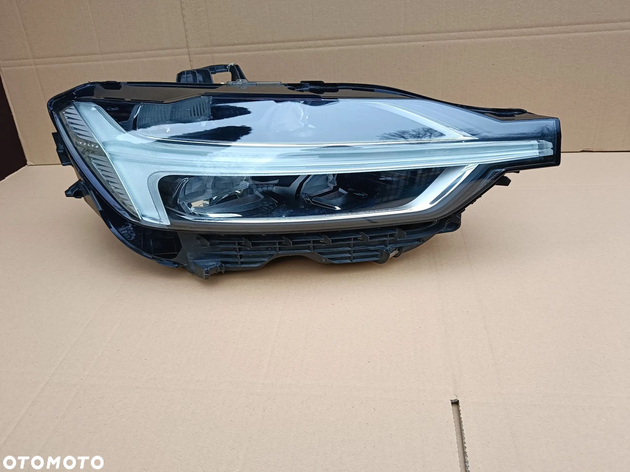 Full Led przedni prawy Volvo xc60 xc 60 II lampa 31420418 reflektor - 1