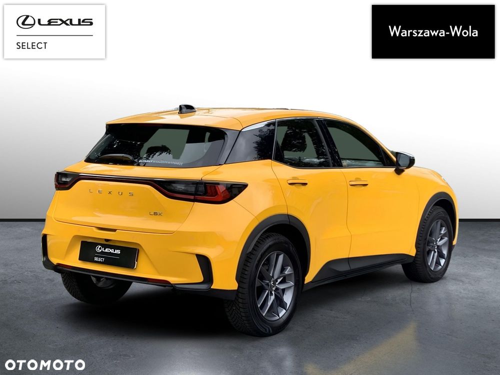 Lexus LBX 1.5 Hybrid - 7