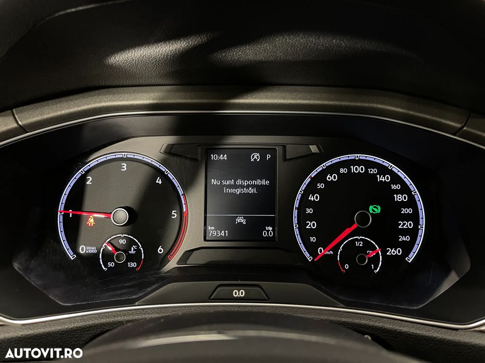 Volkswagen T-Roc 2.0 TDI DSG Design - 26